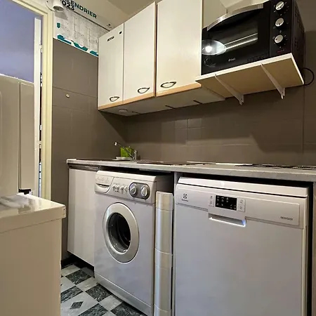 Apartment Lumineux, Proche Des Pistes Et Commerces, 4 Personnes - Superdevoluy - Fr-1-525-286 *